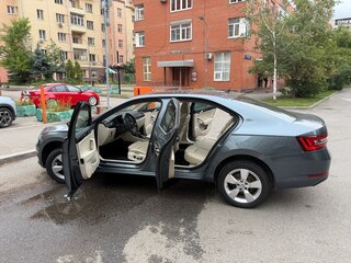 2016 Skoda Superb III, серый, 1750000 рублей, вид 4