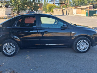 2007 Ford Focus II, чёрный, 365000 рублей, вид 4