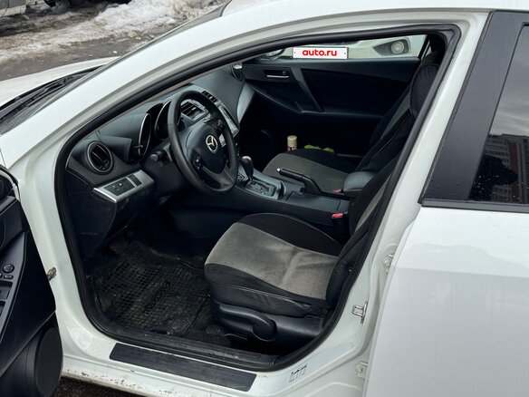 2011 Mazda 3 II (BL) Рестайлинг, белый - вид 6