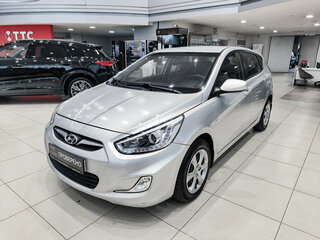 2014 Hyundai Solaris I, серебристый, 650000 рублей, вид 1