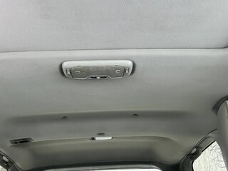 2006 Toyota Land Cruiser 100 Series Рестайлинг 2, серый, 1600000 рублей, вид 4