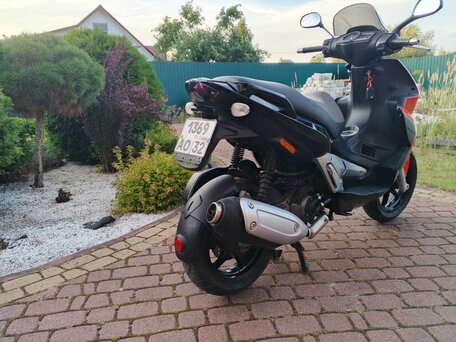 2006 Gilera Runner, красный, 187000 рублей, вид 4