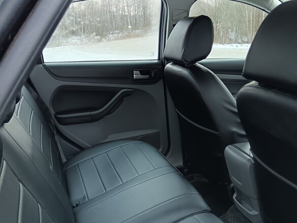 2011 Ford Focus II Рестайлинг, чёрный, 600000 рублей - вид 7