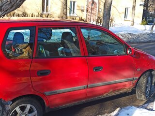 2001 Mitsubishi Space Star I, красный, 295000 рублей, вид 2