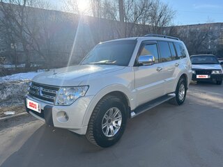 2011 Mitsubishi Pajero IV Рестайлинг 1, белый, 1899000 рублей, вид 5