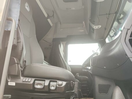2023 Sinotruk Sitrak C7H, белый, 7700000 рублей, вид 5