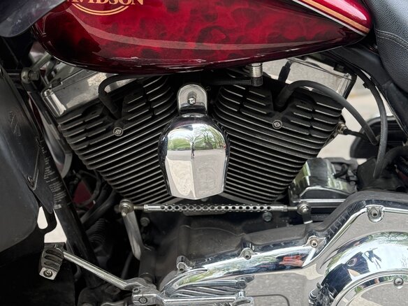 2008 Harley-Davidson Electra Glide, красный, 850000 рублей - вид 13