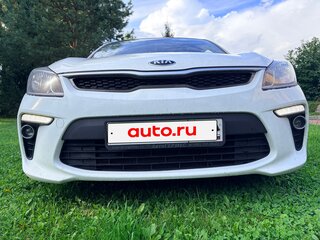 2019 Kia Rio IV, белый, 1450000 рублей, вид 3
