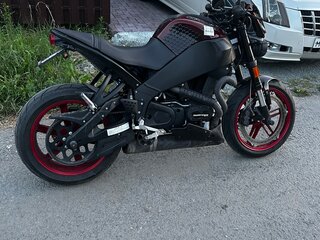 2009 Buell Lightning, красный, 520000 рублей, вид 1