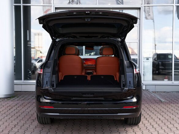 2026 Lynk & Co 900, чёрный - вид 5
