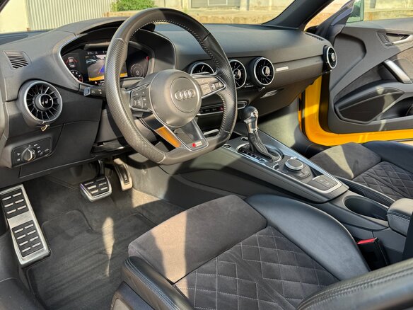 2016 Audi TT III (8S), жёлтый, 3300000 рублей - вид 14