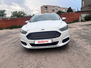 2015 Ford Fusion (North America) II, белый, 850000 рублей, вид 3