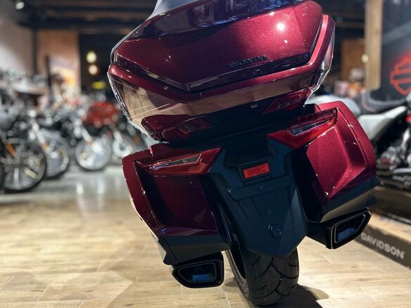 2025 Honda GL 1800 Gold Wing, пурпурный, 4600000 рублей - вид 14