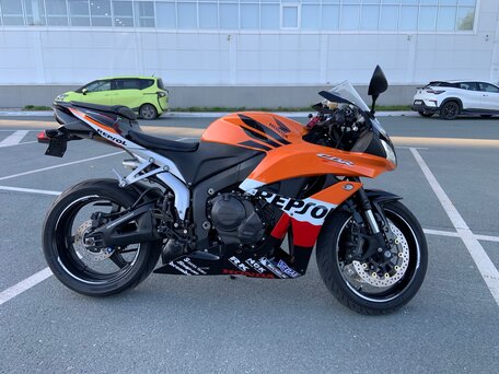 2008 Honda CBR 600RR, чёрный, 615000 рублей, вид 2