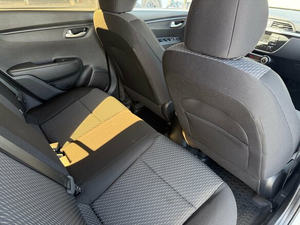 2019 Kia Rio X-Line IV, белый, 1200000 рублей - вид 9