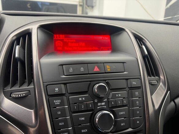 2011 Opel Astra J, серый, 699000 рублей - вид 10