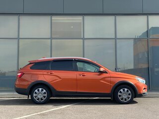 2018 Lada (ВАЗ) Vesta SW Cross I, оранжевый, 596000 рублей, вид 3
