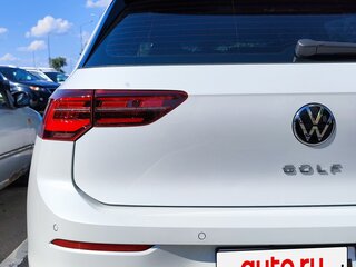2021 Volkswagen Golf VIII, белый, 2760000 рублей, вид 3