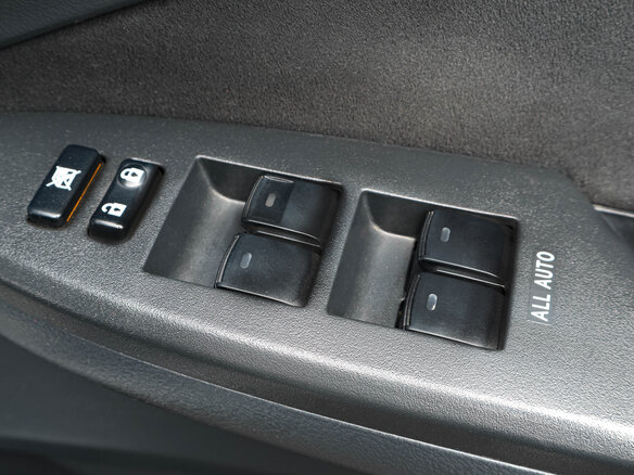 2011 Toyota Corolla Fielder X (E140, E150) Рестайлинг, серый - вид 15