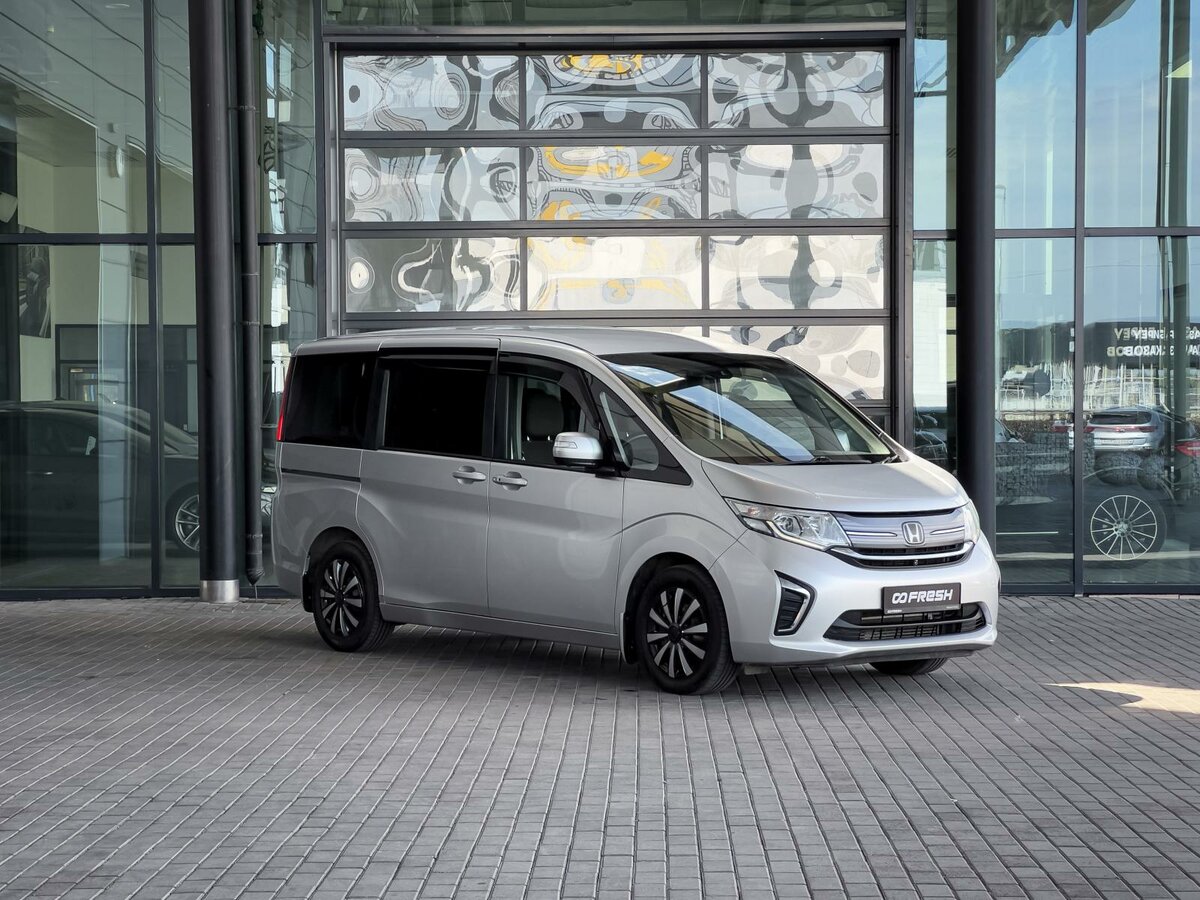 Открыть фотографии: Honda Stepwgn V