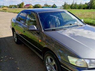 1998 Toyota Camry Gracia IV (XV20), серый, 600000 рублей, вид 3