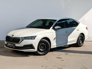 2021 Skoda Octavia IV (A8), белый, 2195000 рублей, вид 1