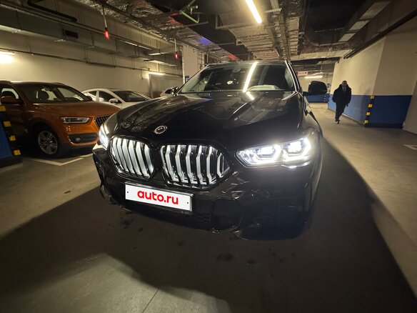 2023 BMW X6 40i III (G06), чёрный, 10500000 рублей - вид 6