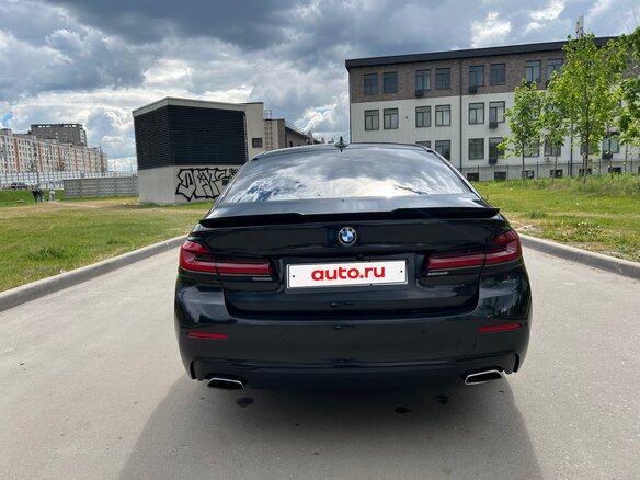 2022 BMW 5 серии 520i VII (G30/G31/G38) Рестайлинг, чёрный - вид 5