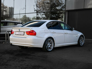 2011 BMW 3 серии 318i V (E90/E91/E92/E93) Рестайлинг, белый, 1100000 рублей, вид 4
