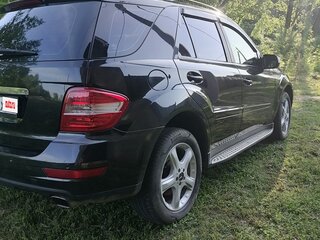 2008 Mercedes-Benz M-Класс 320 II (W164) Рестайлинг, чёрный, 1380000 рублей, вид 4