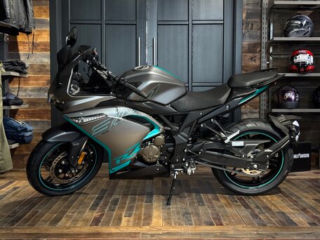 2026 Voge 300RR, серебристый, 368000 рублей, вид 5