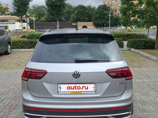2022 Volkswagen Tiguan II Рестайлинг, серый, 4000000 рублей, вид 4