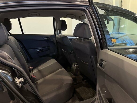 2013 Opel Astra H Рестайлинг, чёрный, 705000 рублей - вид 25