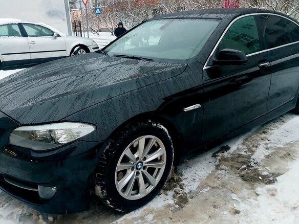 2012 BMW 5 серии 520d VI (F10/F11/F07), чёрный, 1850000 рублей - вид 2