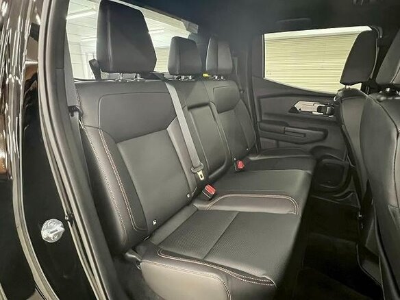 2025 Mitsubishi Triton VI, чёрный, 4690000 рублей - вид 13