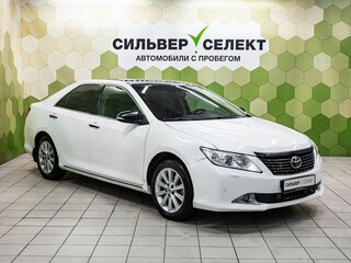 2013 Toyota Camry VII (XV50), белый, 1249000 рублей, вид 5