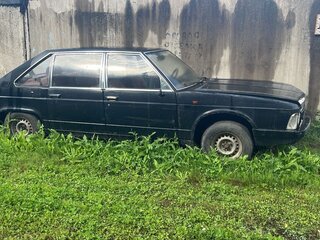 1990 Tatra T613 613-4, чёрный, 300000 рублей, вид 3