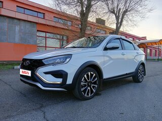 2023 Lada (ВАЗ) Vesta Cross I Рестайлинг (NG), белый, 1650000 рублей, вид 1