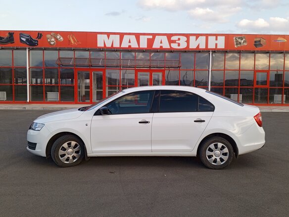 2015 Skoda Rapid I, белый, 960000 рублей - вид 7