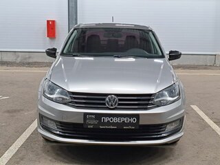 2018 Volkswagen Polo V Рестайлинг, серебристый, 795000 рублей, вид 2