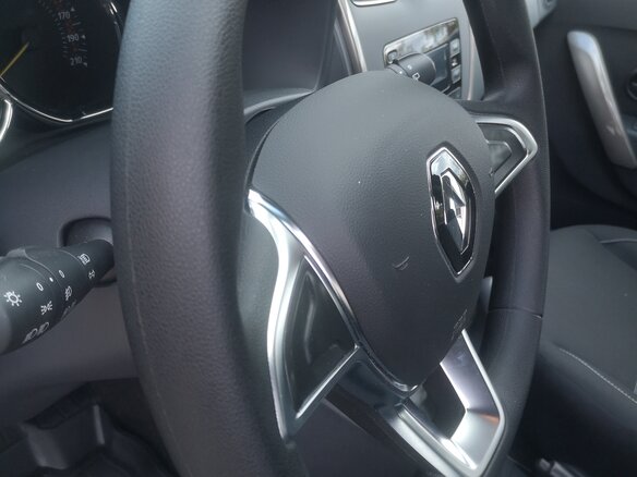 2020 Renault Sandero Stepway II Рестайлинг, бежевый, 1600000 рублей - вид 9