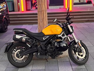 Voge 350AC