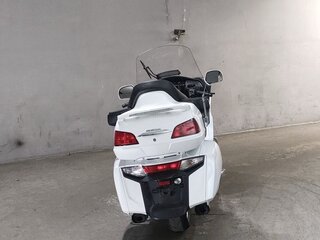 2014 Honda GL 1800 Gold Wing, белый, 1279000 рублей, вид 4