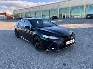 2021 Toyota Camry VIII (XV70) Рестайлинг, чёрный, 2980000 рублей, вид 4
