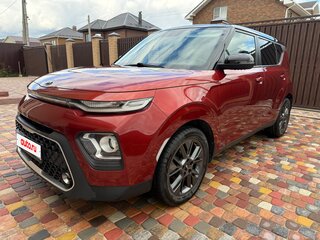 2019 Kia Soul III, красный, 1790000 рублей, вид 1