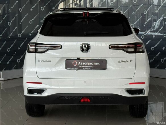 2025 Changan UNI-S I, белый, 3179900 рублей - вид 6