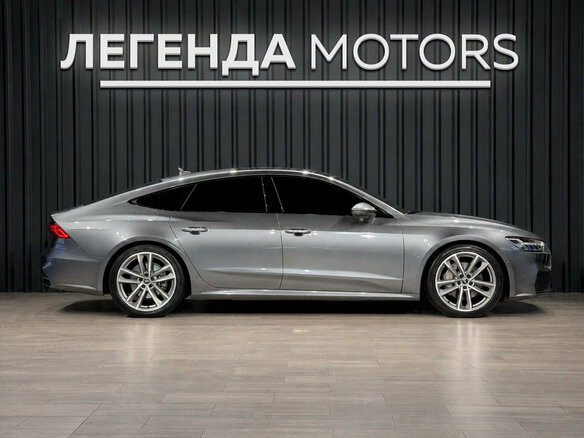 2020 Audi A7 45 TDI II (4K), серый, 5000000 рублей - вид 2