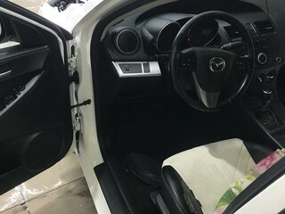2013 Mazda 3 II (BL) Рестайлинг, белый, 920000 рублей, вид 4