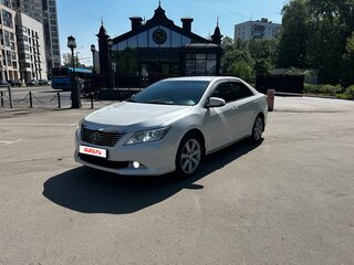 2014 Toyota Camry VII (XV50), белый, 1750000 рублей, вид 1