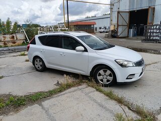 2011 Kia Ceed I Рестайлинг, белый, 720000 рублей, вид 3